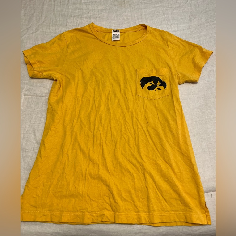 PINK VS Collegiate Iowa Hawkeyes Oversized Tee